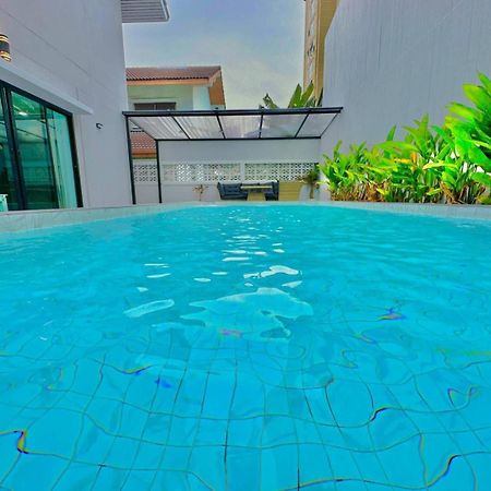 4Bedroom Pool Villa Near Walking St Bonk Pattaya Exterior photo