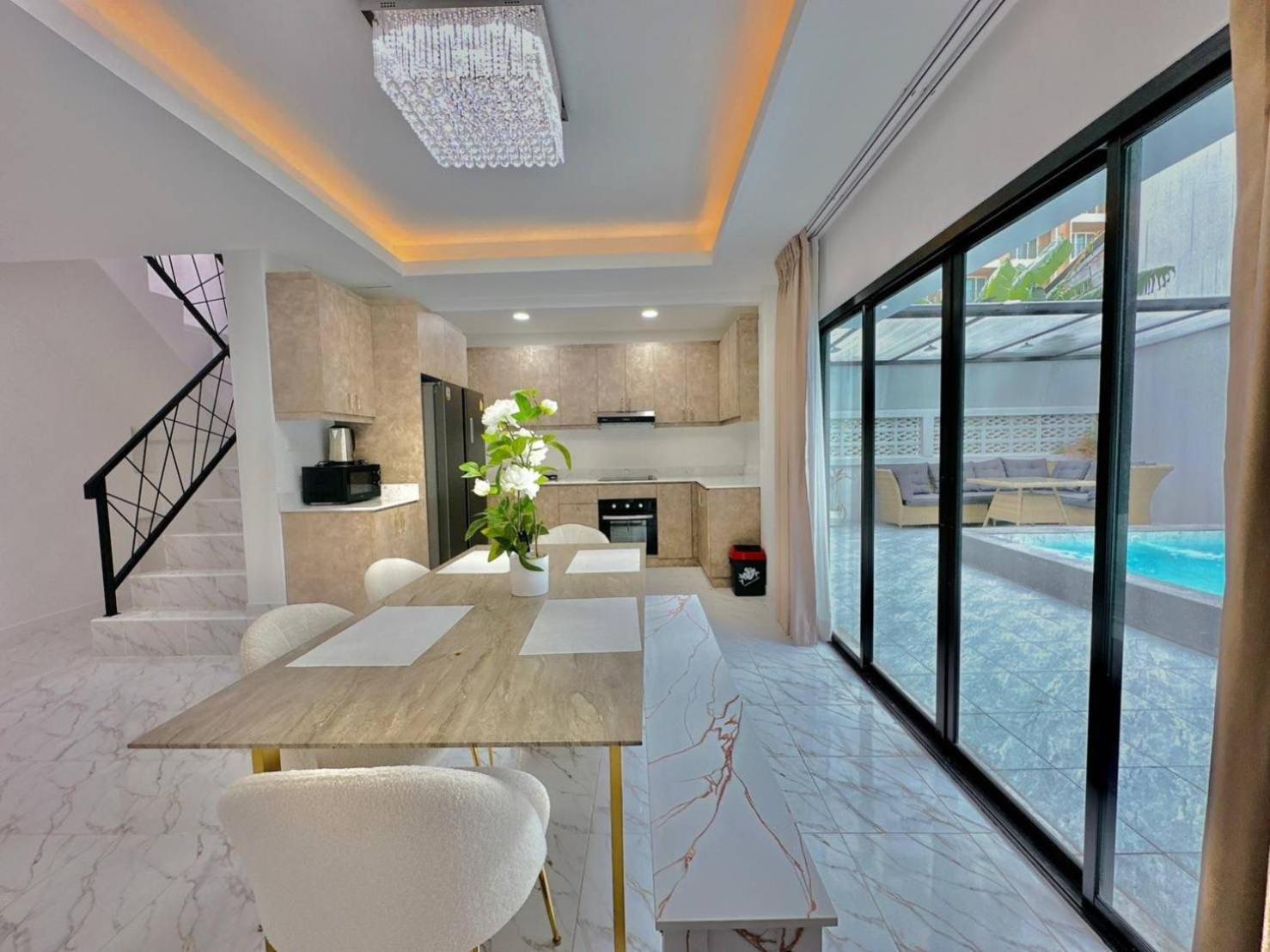 4Bedroom Pool Villa Near Walking St Bonk Pattaya Exterior photo